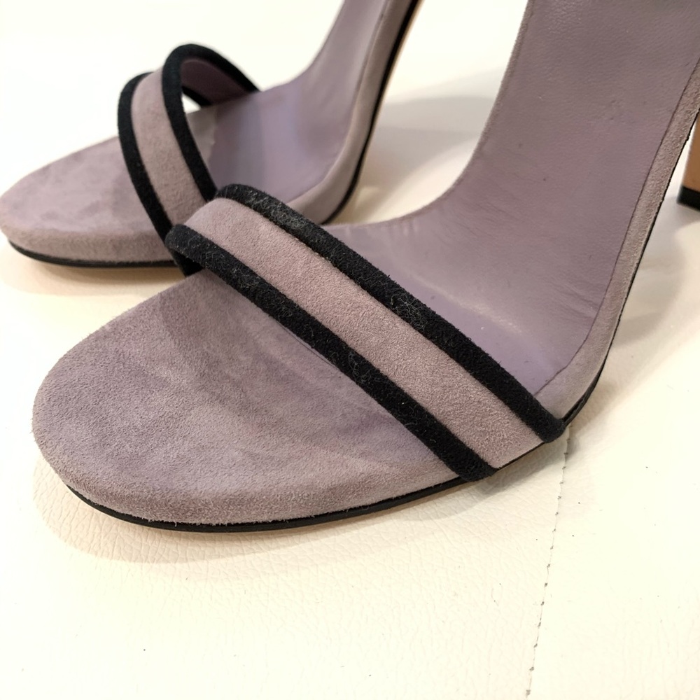 GUCCI Two-Tone Suede Heels Sz 40.5 - Picture 3 of 5
